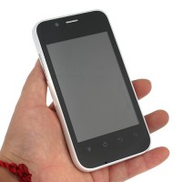H303 Smart Phone Android 2.3 OS SC6820 1.0GHz WiFi FM 3.5 Inch- White