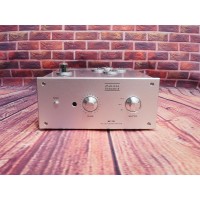 Musical Paradise MP-701 Vacuum Tube Preamplifier Preamp with 6N11 Vacuum Tubes 