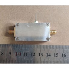 12V RF Low Noise Amplifier 25M-6G Broadband High Gain Amplifier 40DB with SMA Female Connector